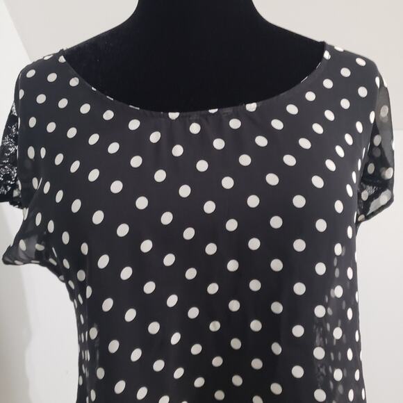 Black Lace and Polka Dot Semi Sheer Dolman Sleeve Crop Top by Soprano Small - Picture 5 of 9